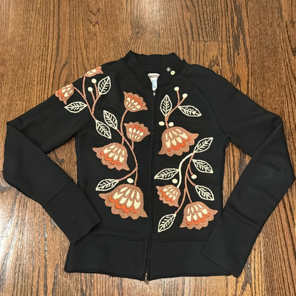 Joystick Zippered Embroidered Sweatshirt Size M